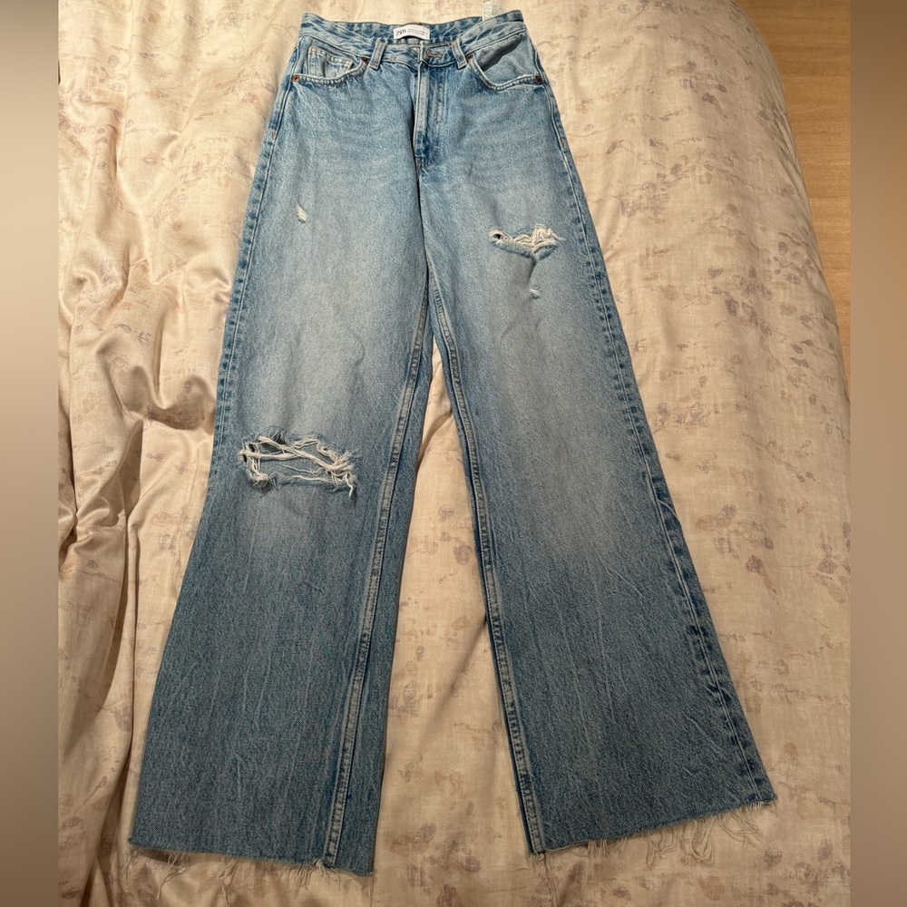 Zara Ripped Straight Jeans